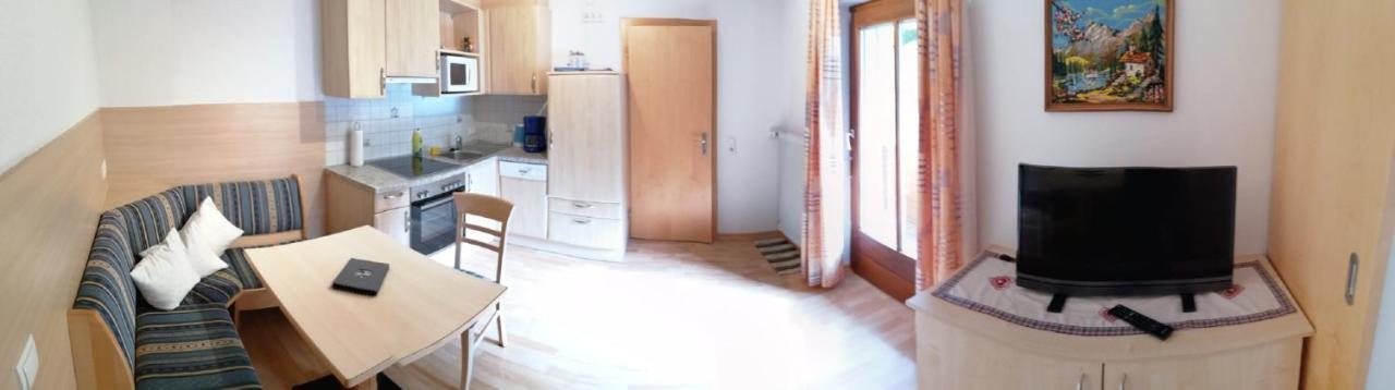 Haus Hubertus Apartment Schruns Exterior foto
